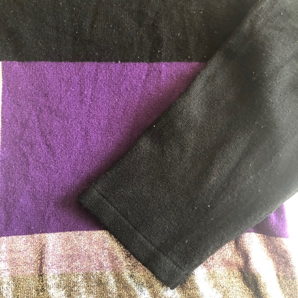 JM Collection Color Blocked Crew Neck Sweater - Picture 6 of 7